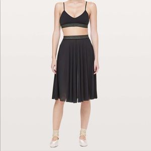 Lululemon principle dance skirt size 8